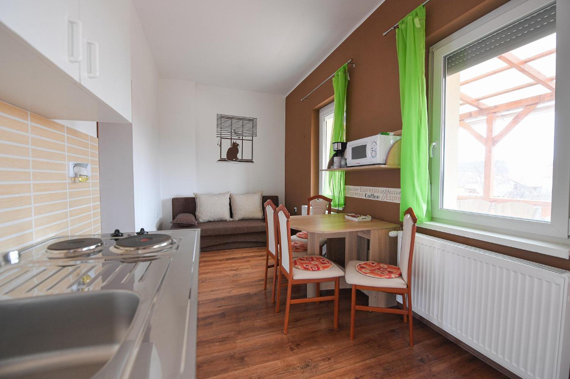 Kokusz Apartmanok 에게르 객실 사진