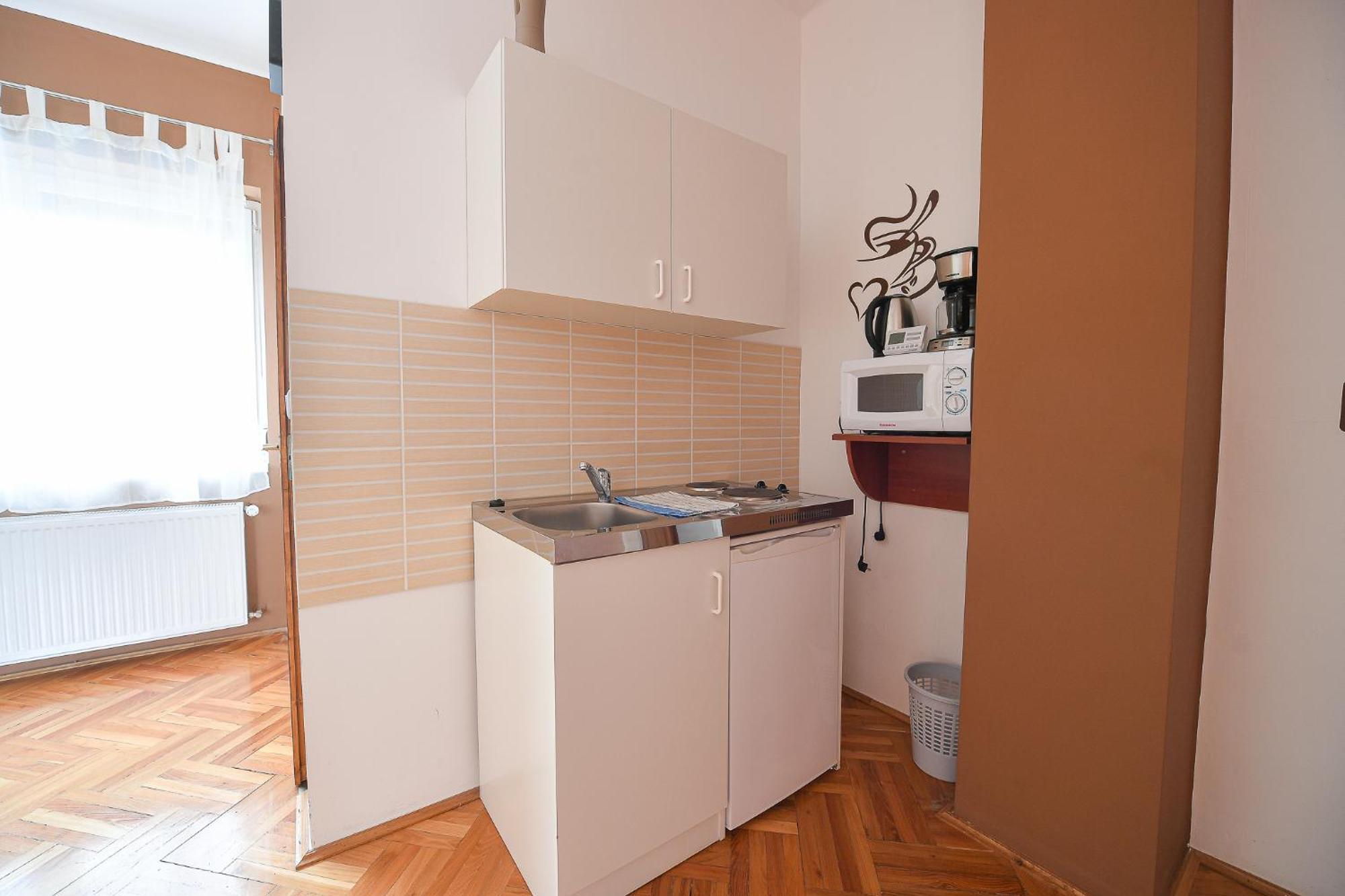 Kokusz Apartmanok 에게르 객실 사진