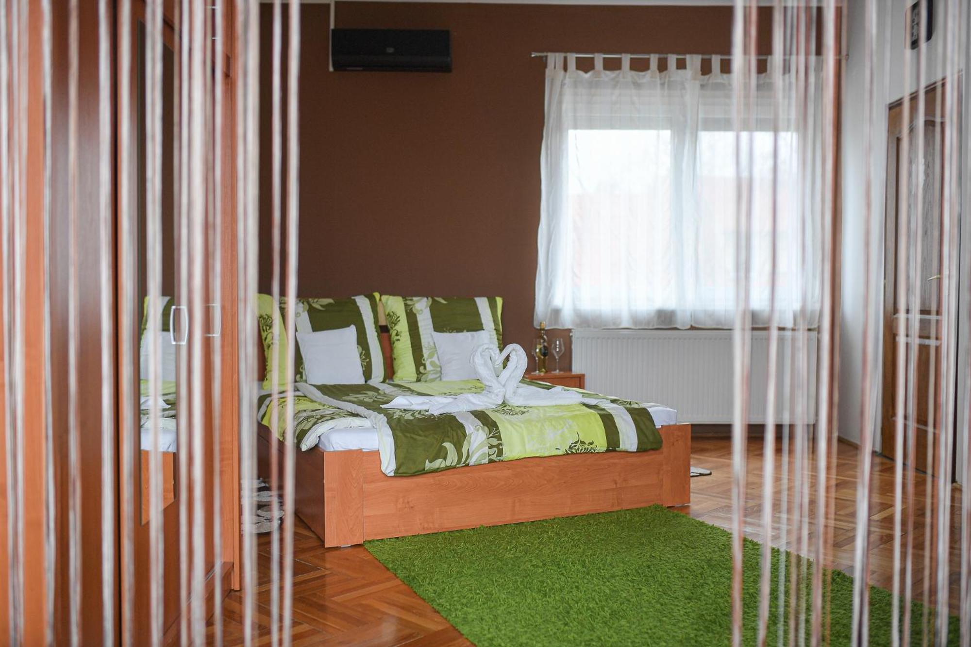 Kokusz Apartmanok 에게르 객실 사진